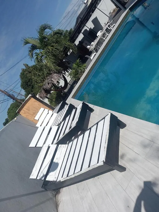 Labrish Guest House Kingston 2*,