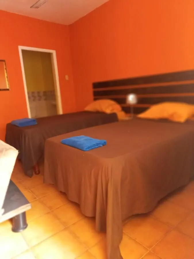 Labrish Guest House Kingston