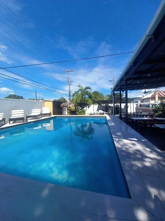 Labrish Guest House Kingston 2*,  Jamaica